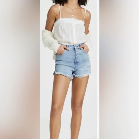 We The Free People CRVY Vintage High Rise Shorts Raw Hem Denim Stretch 29 2399 - Picture 2 of 7